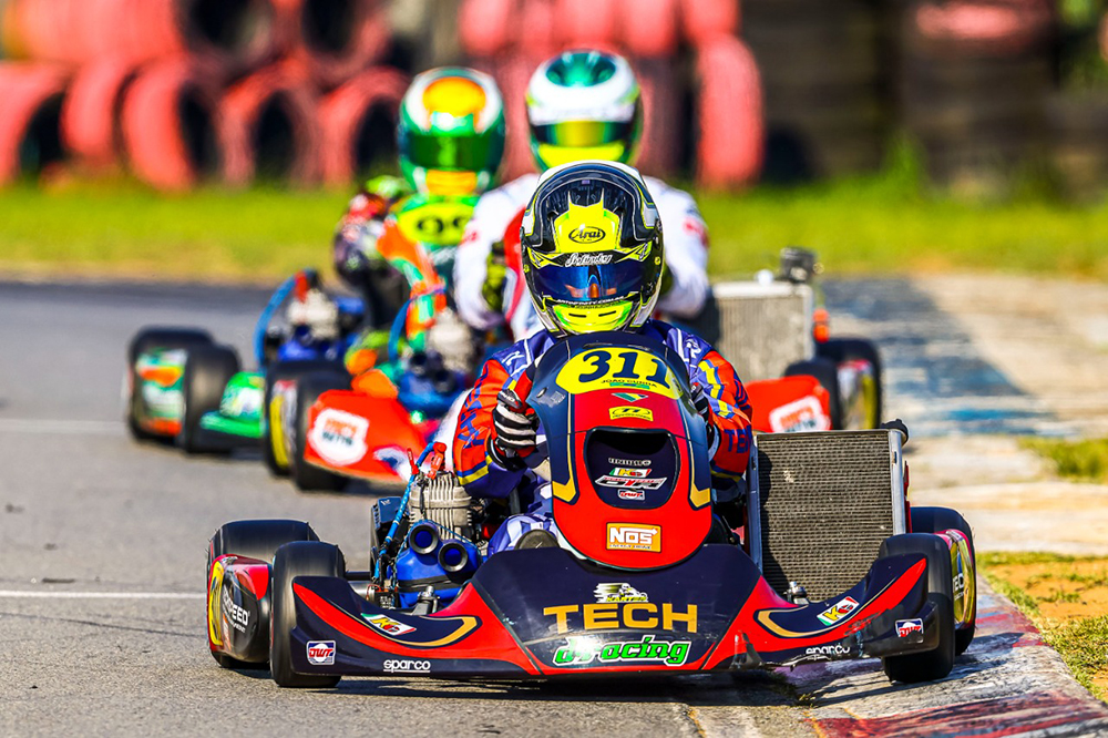 Copa São Paulo Light de Kart: Miguel da Silva faz terceira corrida na  Júnior Menor