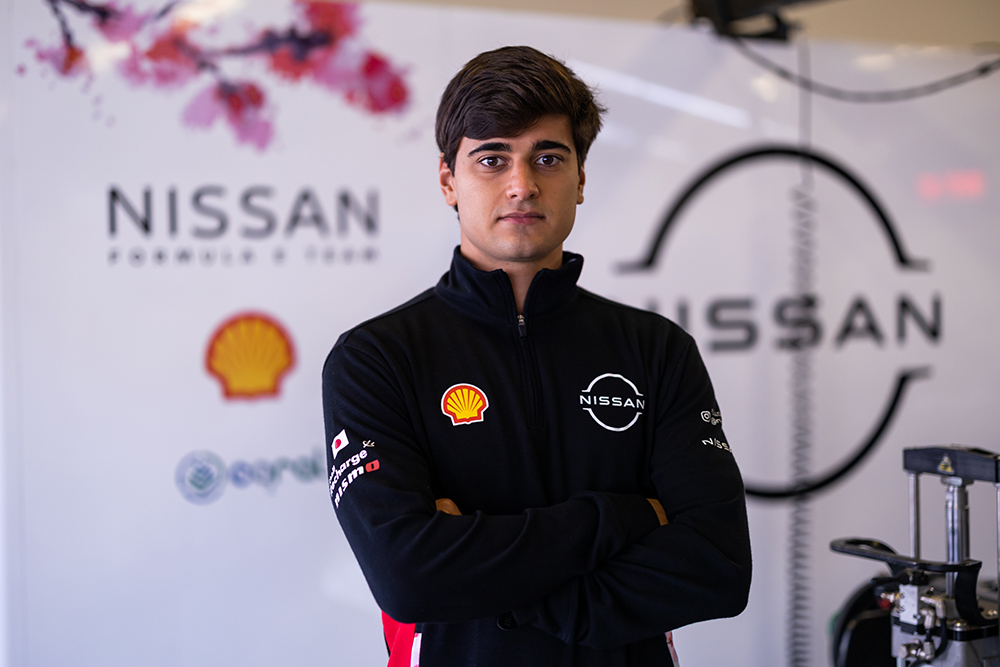 Caio Collet é anunciado pela Nissan Fórmula E Team como piloto reserva e de simulador